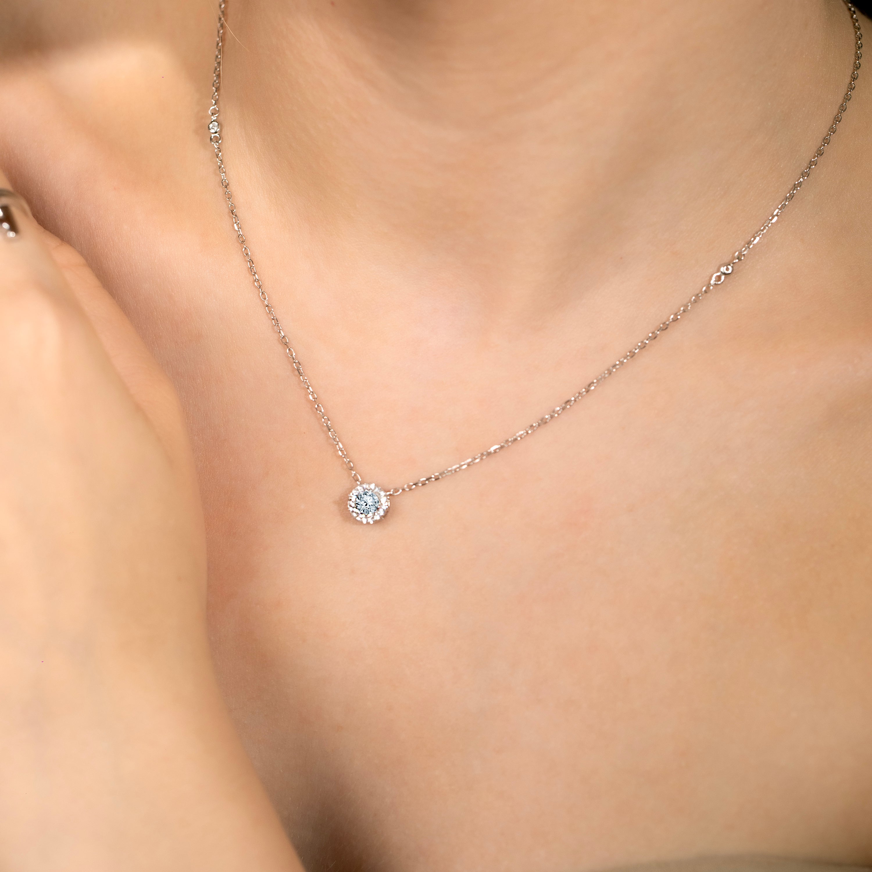 Collier pendentif céleste en oxyde de zirconium