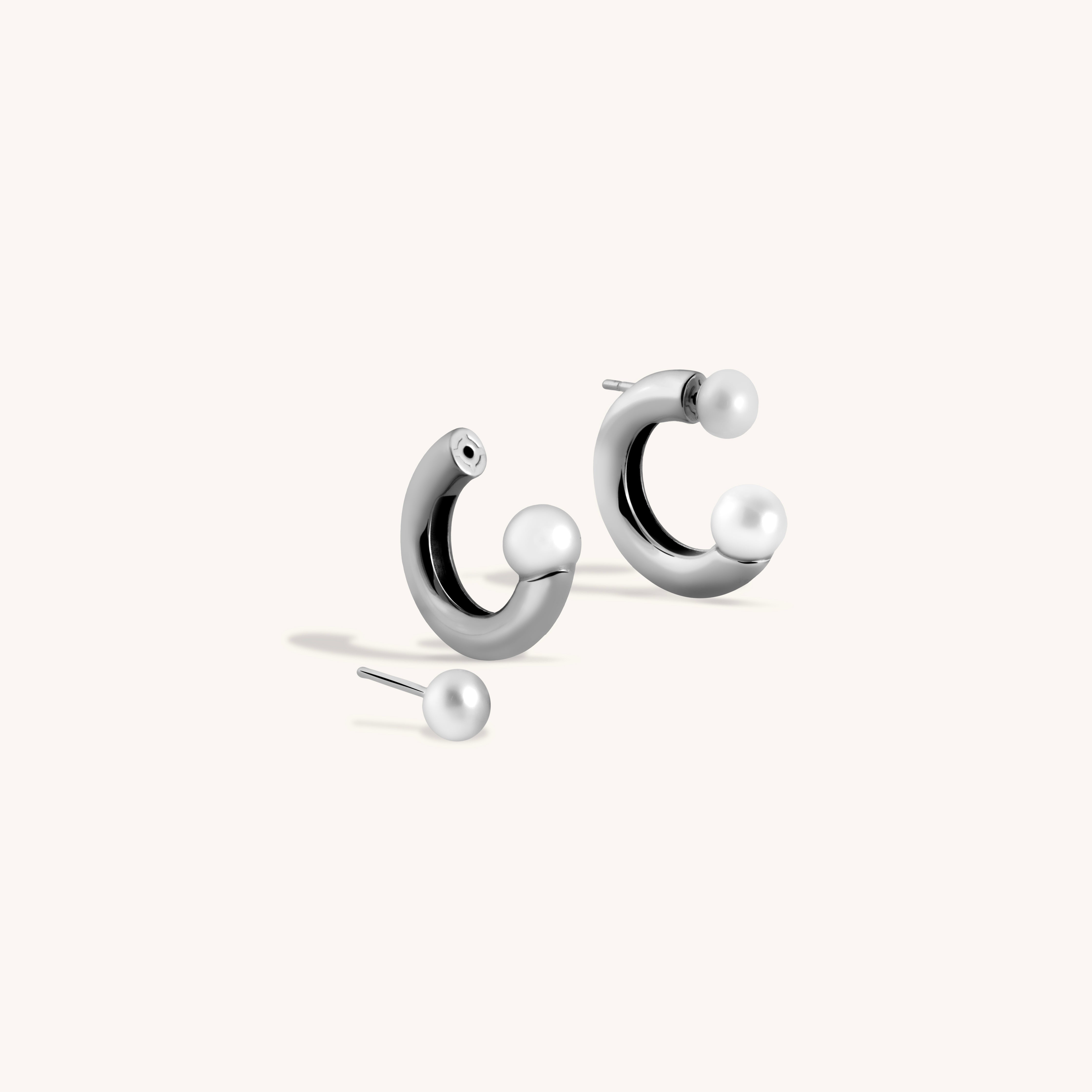 Nina Pearl Hoop Earrings