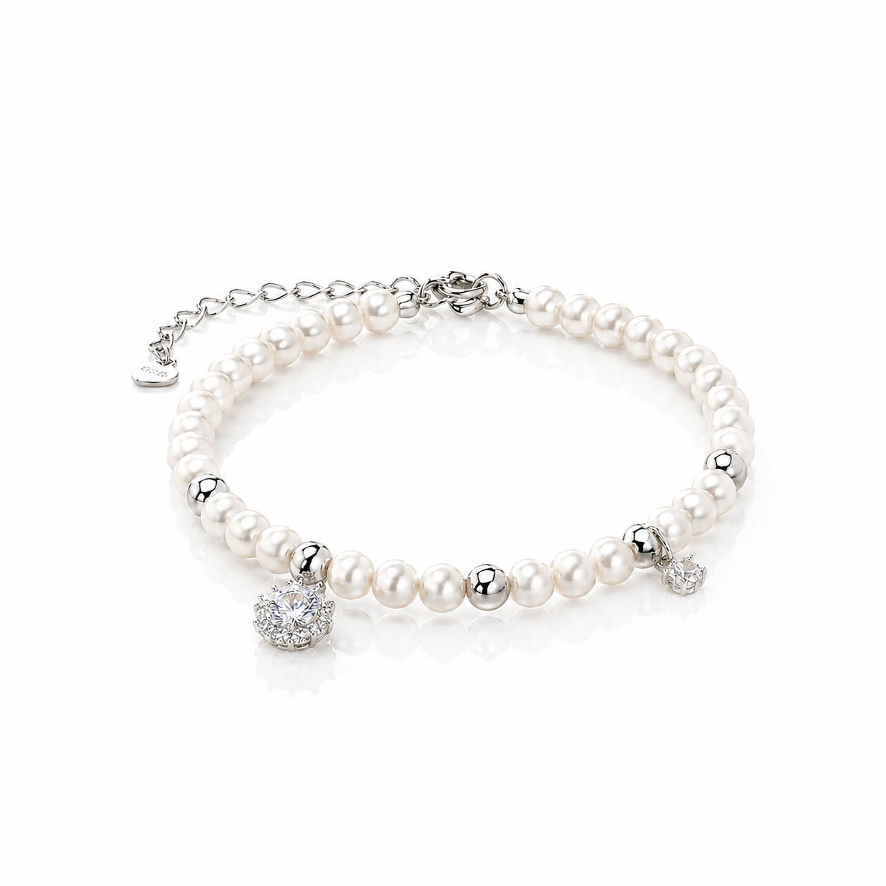 Nerlina Pearl Chain Bracelet