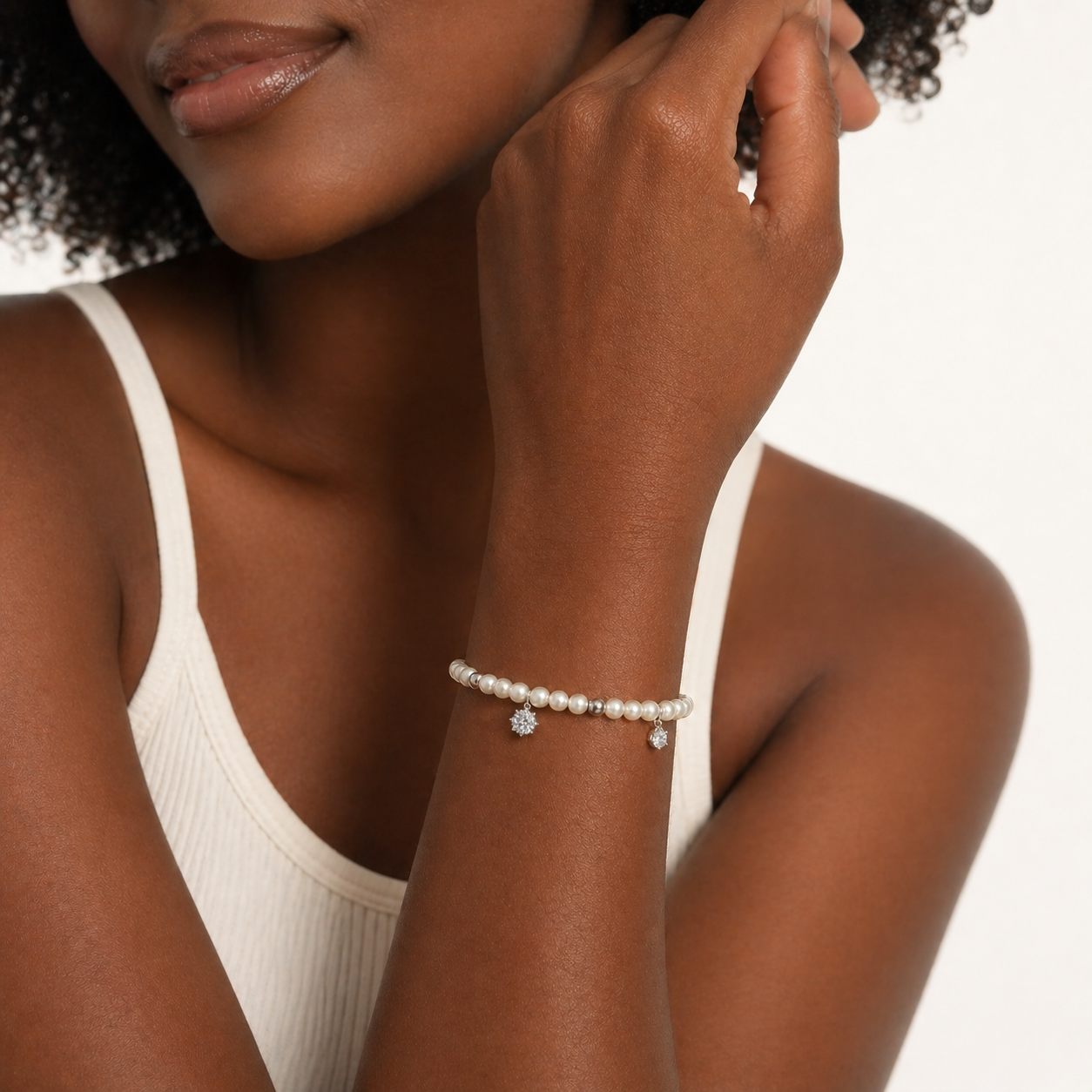 Nerlina Pearl Chain Bracelet