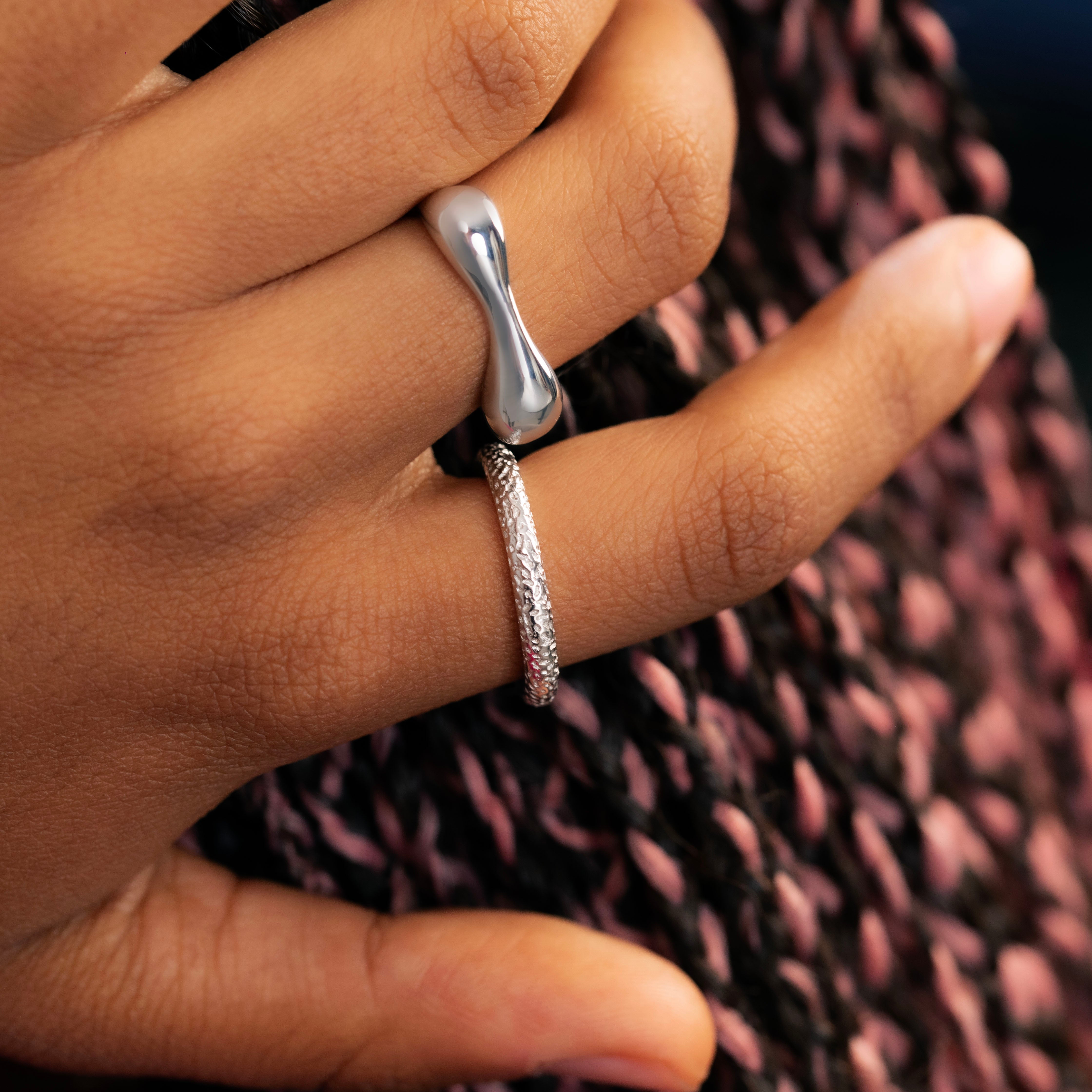Silvara Minimalist Wavy Adjustable Ring